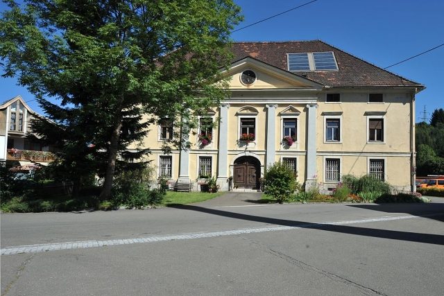 Mühldorf Manor