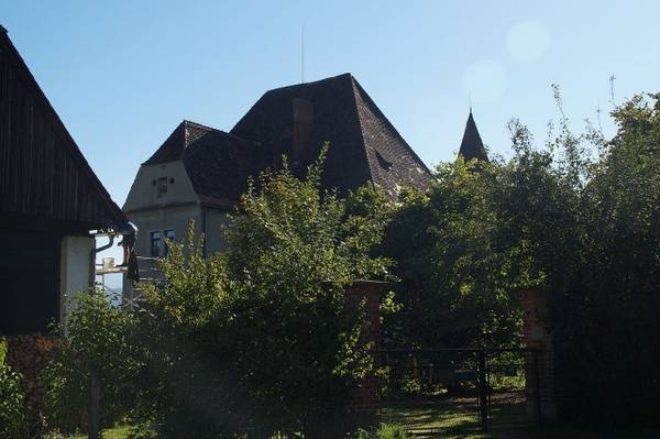 Hautzenbichl Castle