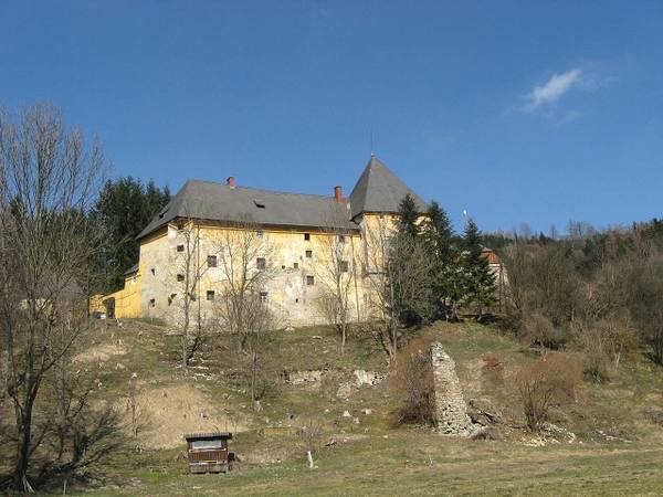 Sauerbrunn Castle
