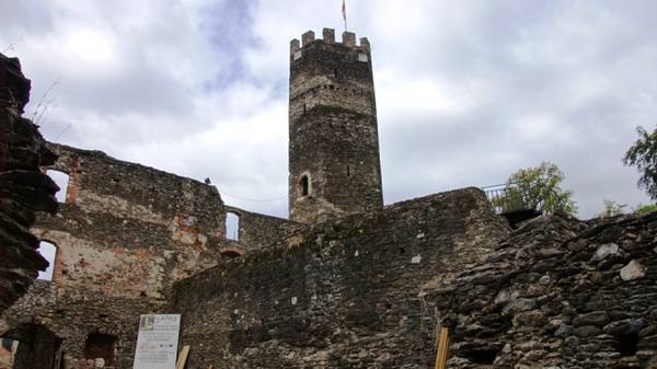 Krems Castle