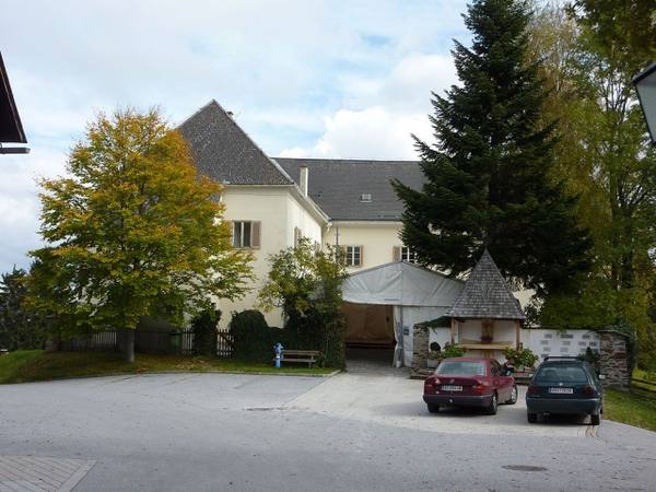 Pack (Roseck) Castle