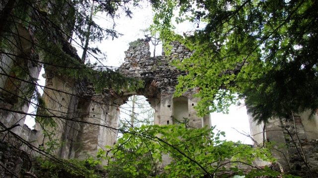 Waxenegg Castle