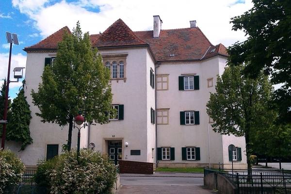 Radmannsdorf Castle