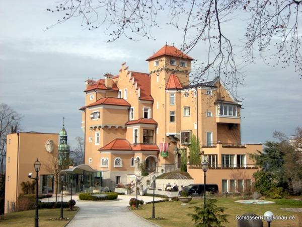 Mönchstein Castle