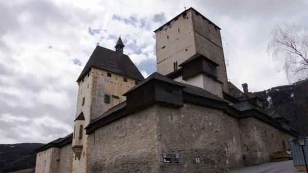 Mauterndorf Castle