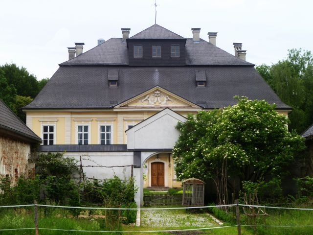 Pfaffstätt Castle