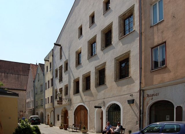 Herzogsburg Castle