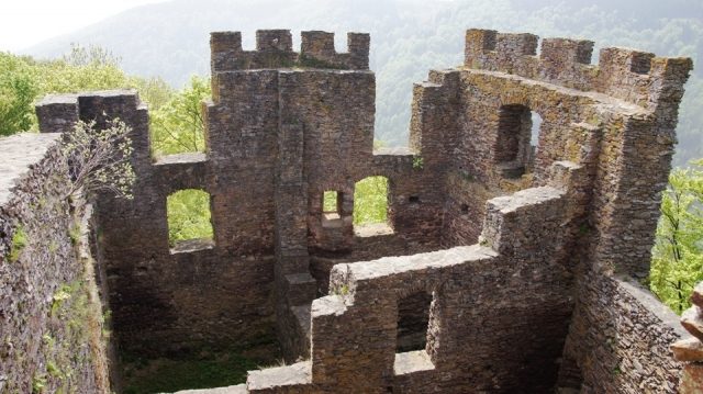 Stauff Castle