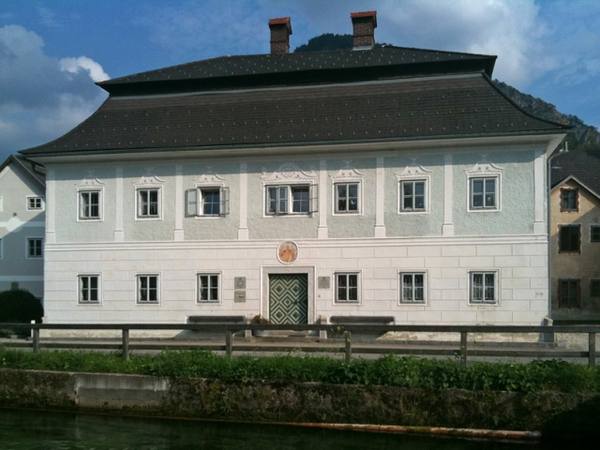 Geyerhaus Manor