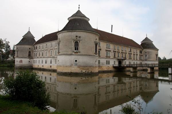 Aistersheim Castle
