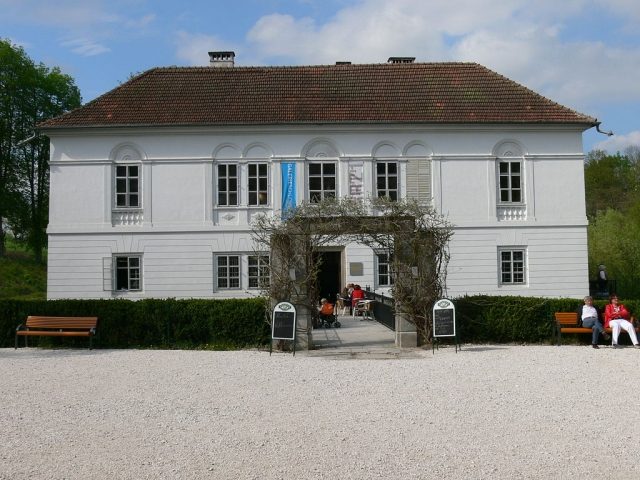 Parz Water Castle