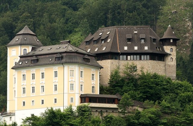 Klaus Castle
