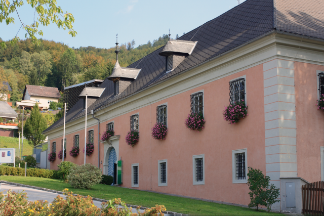 Neupernstein Castle