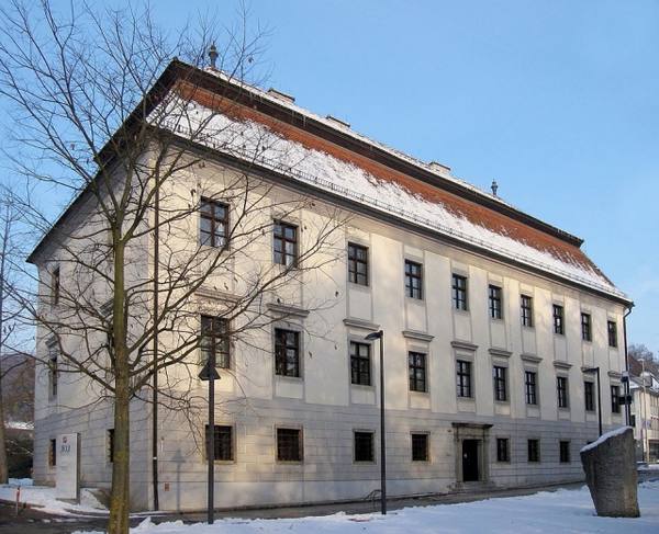 Auhof Castle