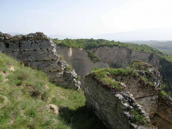 Slavova Fortress