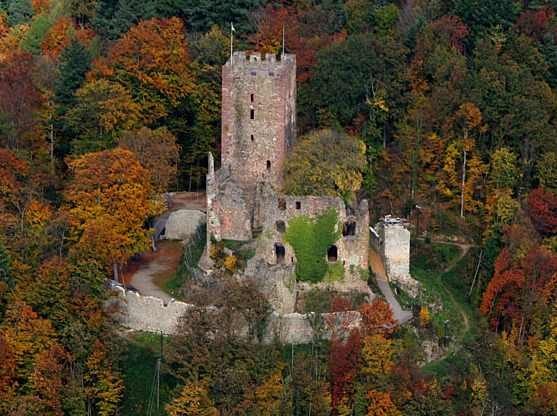 Kastelburg Castle