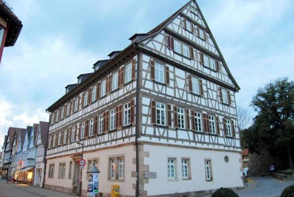 Mönchshaus Palais