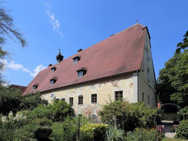 Hackledt Castle