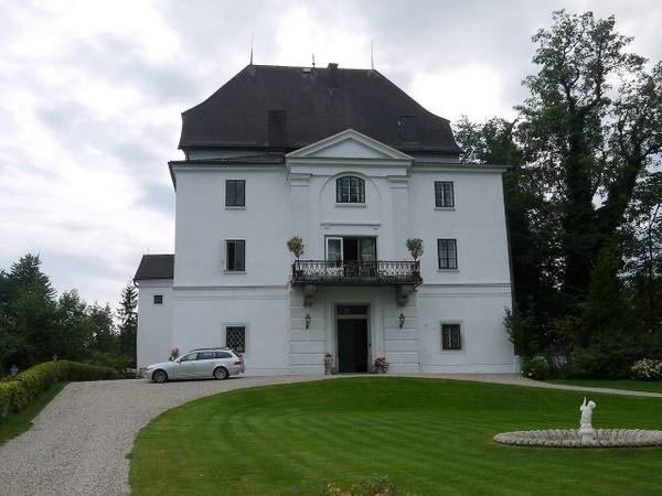 Wolfsegg Castle