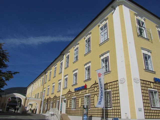 Mondsee Castle