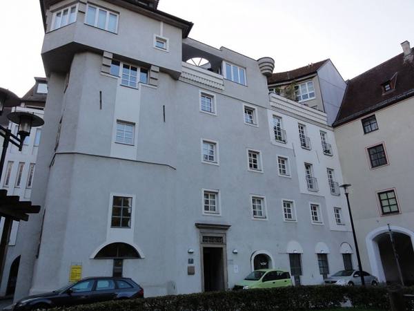 Polheim Castle