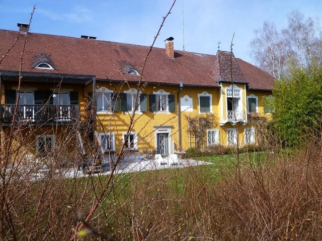 Pesenbach Castle