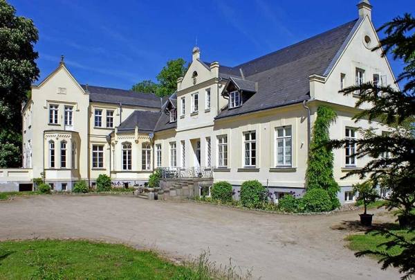 Dalwitz Manor