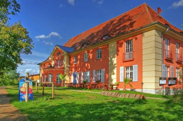 Federow Manor