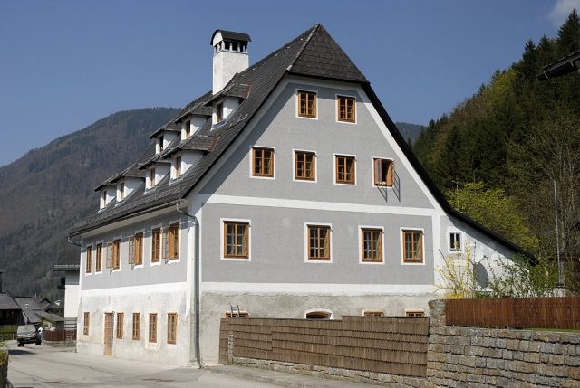 Kalchau Manor