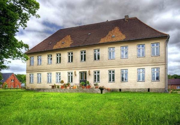 Gutshaus Rensow