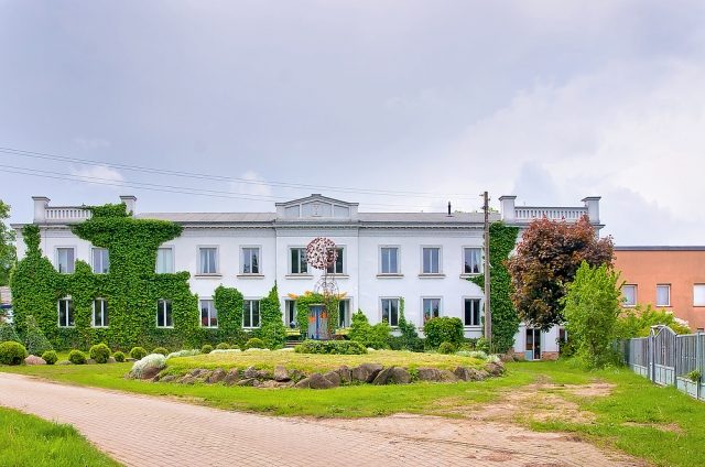 Gutshaus Schorrentin