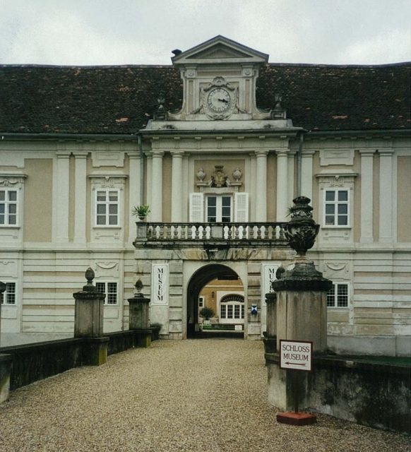 Rohrau Castle