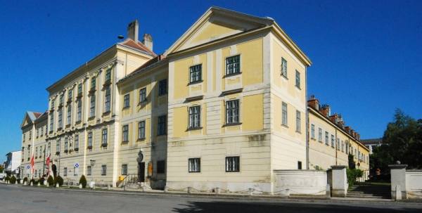 Mannersdorf Castle