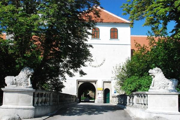 Guntersdorf Castle