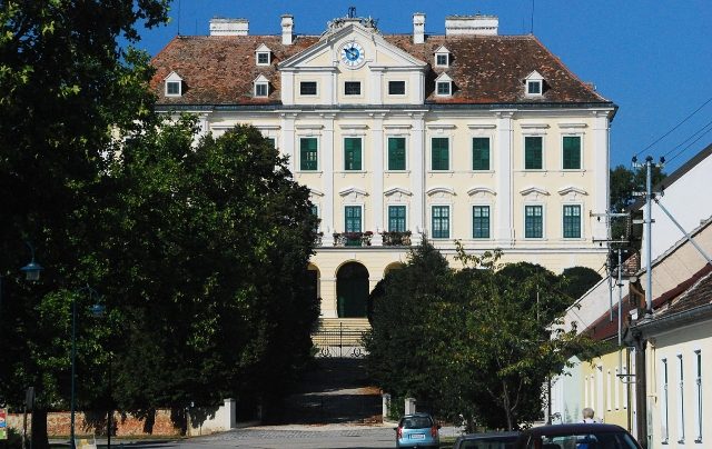 Seefeld Castle