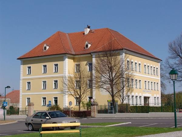 Sitzendorf Castle