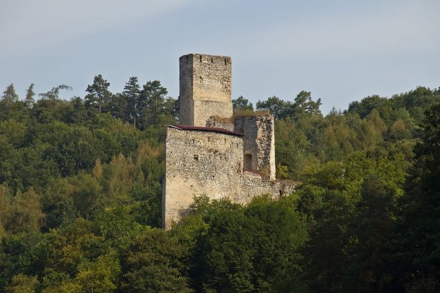Grub Castle
