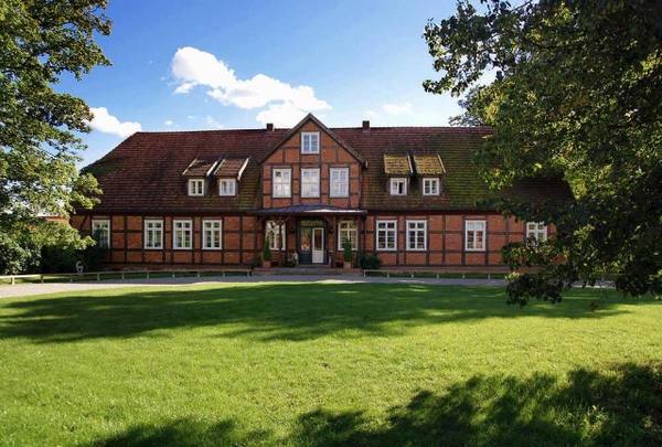Gutshaus Woldzegarten