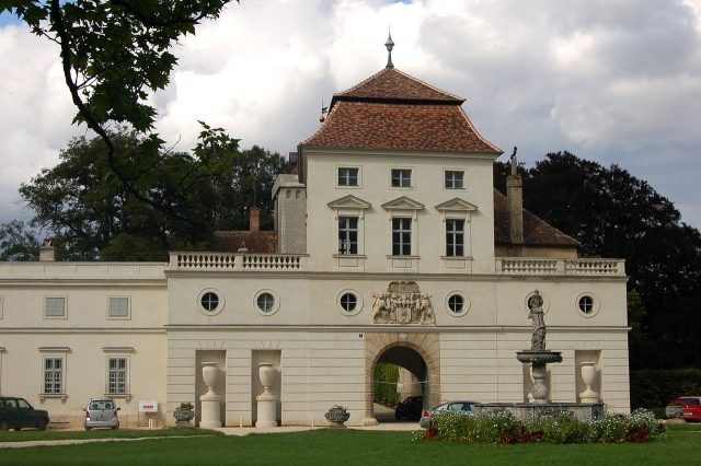 Ernstbrunn Castle