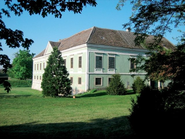Schmida Castle