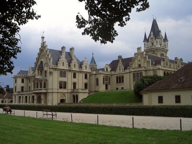 Grafenegg Castle
