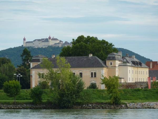 Mautern Castle