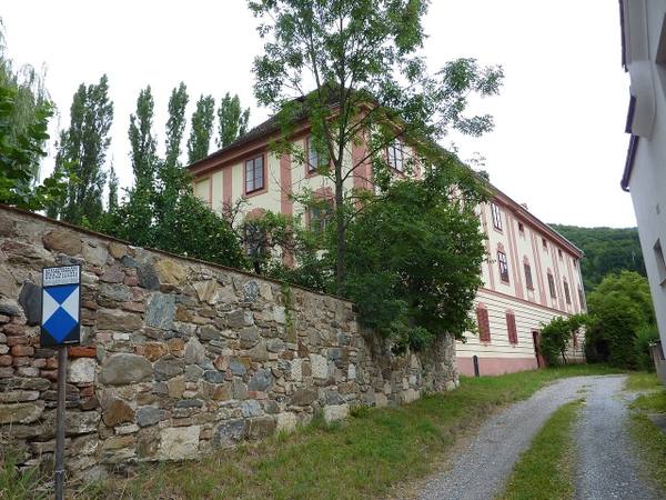Prandhof Castle