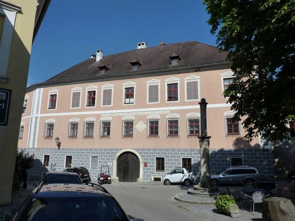 Rossatz Castle