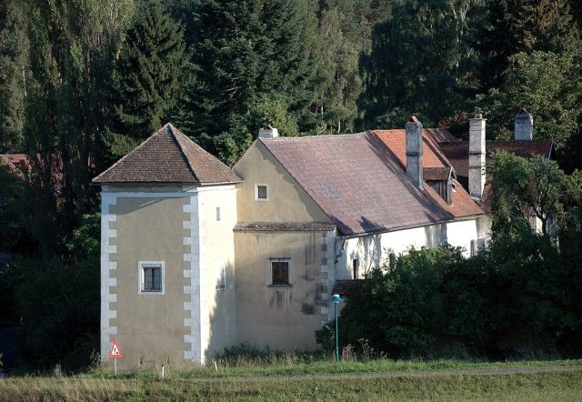 Scheibenhof Castle