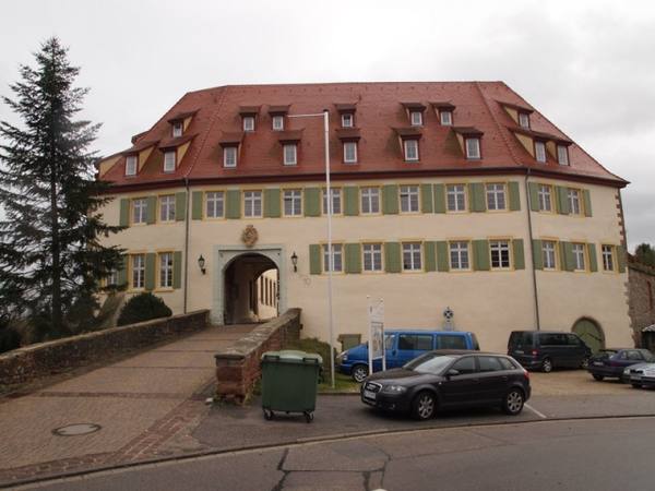 Unteröwisheim Castle