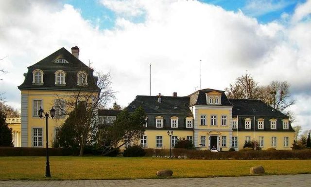 Schloss Groß Plasten