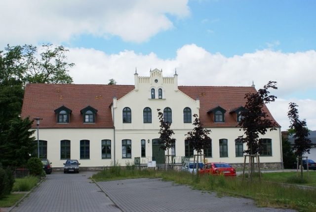 Beselin Manor