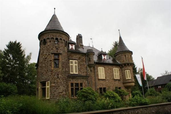 Dattenfeld Castle