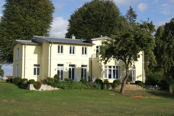 Dragun Manor